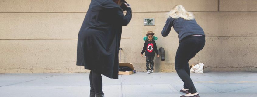 Meet the Instamom, a Stage Mother for Social Media