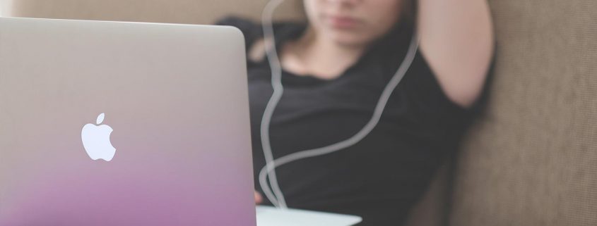 Teenage social media butterflies may not be such a bad idea